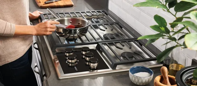 Wolf gas and induction cooktop repair in Chicago